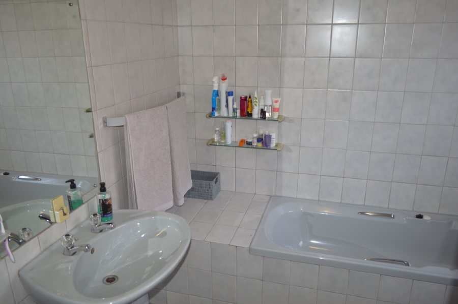 3 Bedroom Property for Sale in Doringkruin North West